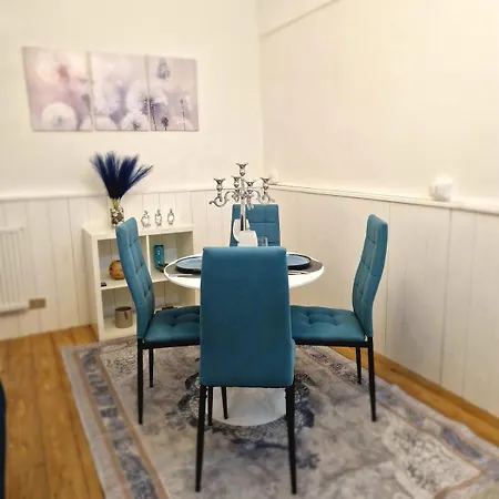 La Perla,4 Persone Centro Storico Sanremo