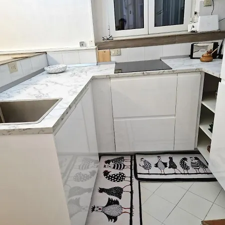 La Perla,4 Persone Centro Storico Apartman