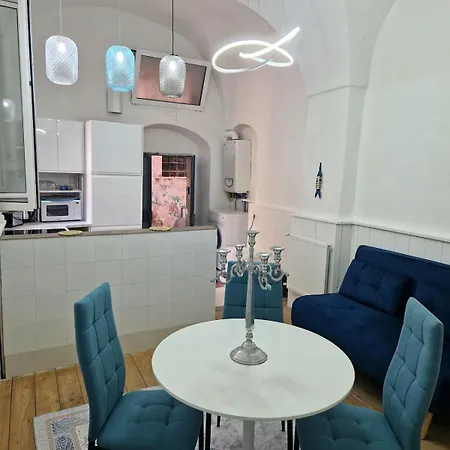 Apartment La Perla,4 Persone Centro Storico