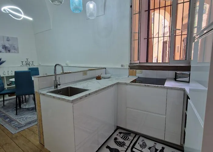 Apartment La Perla,4 Persone Centro Storico