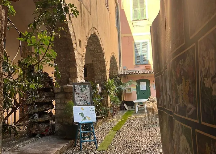 La Perla,4 Persone Centro Storico Apartment Sanremo