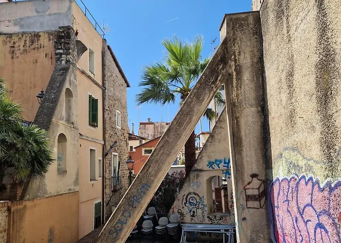 La Perla,4 Persone Centro Storico * Sanremo