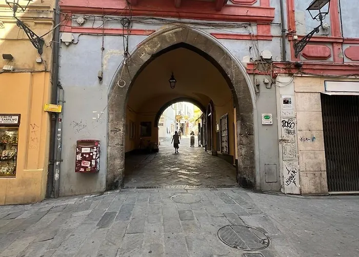 La Perla,4 Persone Centro Storico Apartment Sanremo