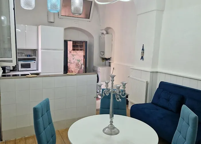 Apartment La Perla,4 Persone Centro Storico