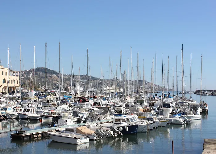 Apartment La Perla,4 Persone Centro Storico *